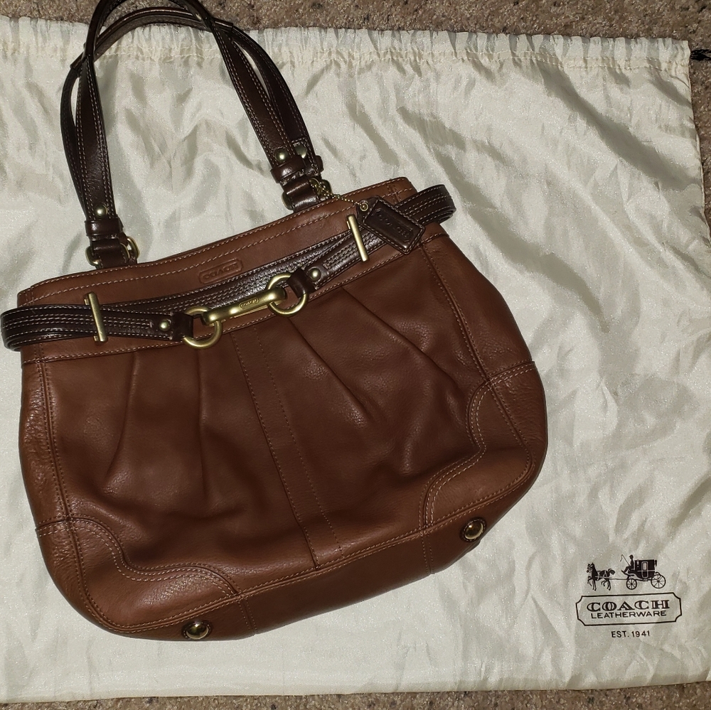 Brown Coach purse - like new
